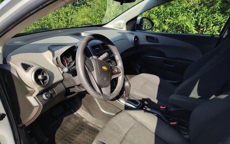 Chevrolet Aveo III, 2013 год, 630 000 рублей, 6 фотография
