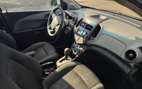 Chevrolet Aveo III, 2013 год, 630 000 рублей, 4 фотография