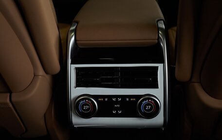 Land Rover Range Rover IV рестайлинг, 2025 год, 21 900 000 рублей, 19 фотография