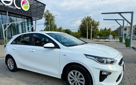KIA cee'd III, 2018 год, 1 750 000 рублей, 2 фотография