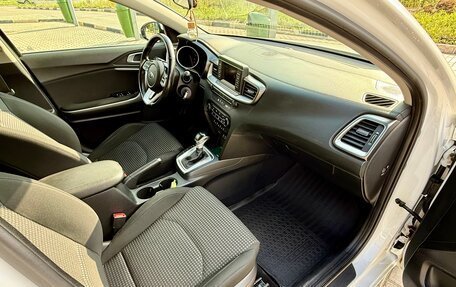 KIA cee'd III, 2018 год, 1 750 000 рублей, 7 фотография