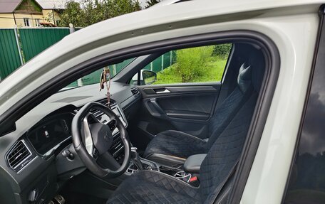 Volkswagen Tiguan II, 2021 год, 3 490 000 рублей, 4 фотография