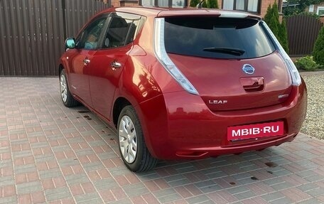Nissan Leaf I, 2013 год, 650 000 рублей, 4 фотография