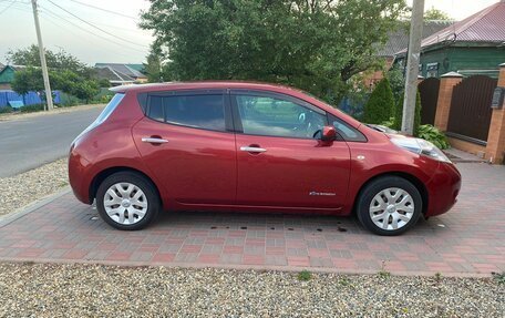 Nissan Leaf I, 2013 год, 650 000 рублей, 7 фотография