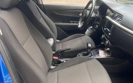 KIA Rio IV, 2017 год, 1 390 000 рублей, 6 фотография