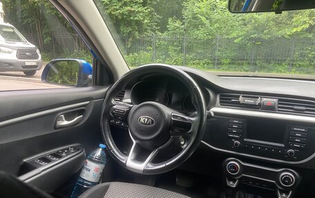 KIA Rio IV, 2017 год, 1 390 000 рублей, 10 фотография