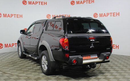 Mitsubishi L200 IV рестайлинг, 2013 год, 1 486 000 рублей, 7 фотография