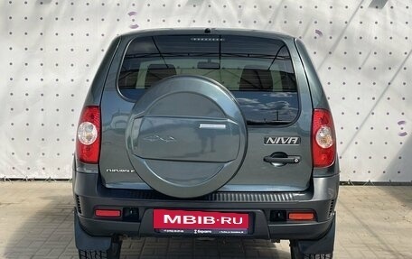 Chevrolet Niva I рестайлинг, 2019 год, 780 000 рублей, 6 фотография