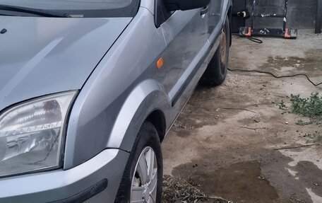 Ford Fusion I, 2005 год, 270 000 рублей, 2 фотография