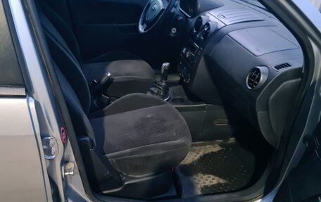 Ford Fusion I, 2005 год, 270 000 рублей, 4 фотография