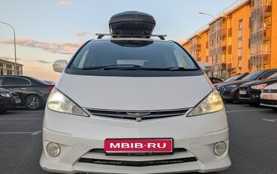 Toyota Estima III рестайлинг -2, 2005 год, 900 000 рублей, 1 фотография