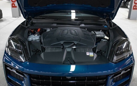 Porsche Cayenne III, 2023 год, 14 998 000 рублей, 9 фотография