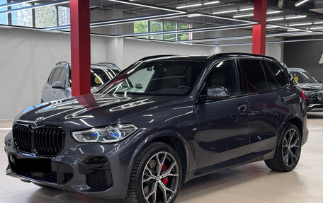 BMW X5, 2021 год, 5 919 000 рублей, 2 фотография