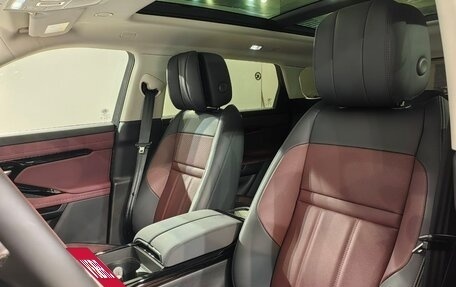 Land Rover Range Rover Evoque II, 2024 год, 6 700 000 рублей, 11 фотография
