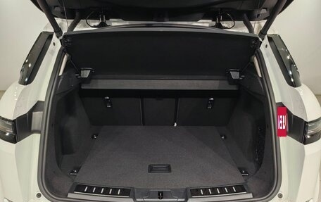 Land Rover Range Rover Evoque II, 2024 год, 6 700 000 рублей, 24 фотография