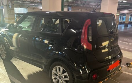 KIA Soul II рестайлинг, 2017 год, 1 690 000 рублей, 2 фотография