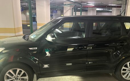 KIA Soul II рестайлинг, 2017 год, 1 690 000 рублей, 7 фотография