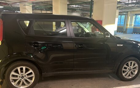 KIA Soul II рестайлинг, 2017 год, 1 690 000 рублей, 9 фотография