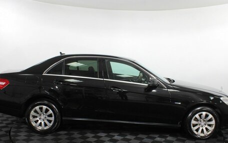 Mercedes-Benz E-Класс, 2011 год, 1 175 000 рублей, 4 фотография
