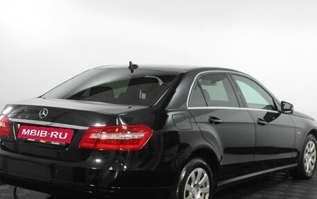 Mercedes-Benz E-Класс, 2011 год, 1 175 000 рублей, 6 фотография
