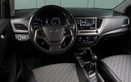 Hyundai Solaris II рестайлинг, 2019 год, 1 529 000 рублей, 6 фотография