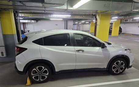 Honda Vezel, 2019 год, 2 200 000 рублей, 2 фотография
