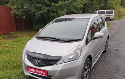 Honda Fit III, 2010 год, 755 000 рублей, 1 фотография