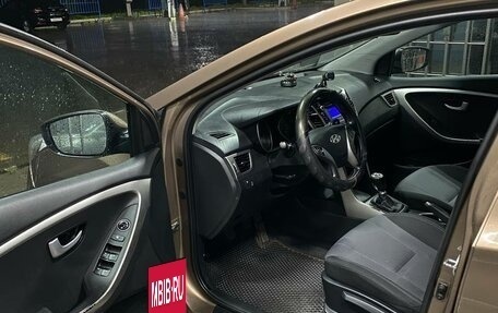 Hyundai i30 II рестайлинг, 2013 год, 650 000 рублей, 5 фотография