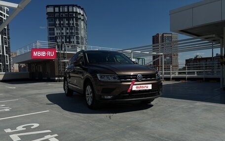 Volkswagen Tiguan II, 2017 год, 2 499 000 рублей, 2 фотография