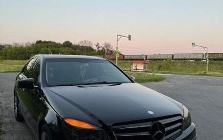 Mercedes-Benz C-Класс, 2009 год, 1 000 000 рублей, 18 фотография