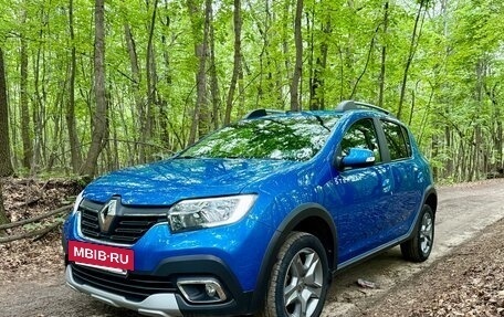 Renault Sandero II рестайлинг, 2019 год, 1 240 000 рублей, 10 фотография