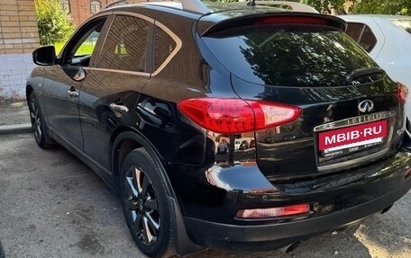 Infiniti QX50 I рестайлинг, 2013 год, 1 550 000 рублей, 4 фотография