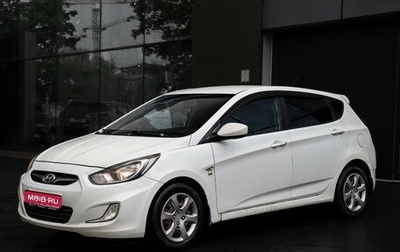 Hyundai Solaris II рестайлинг, 2011 год, 687 000 рублей, 1 фотография