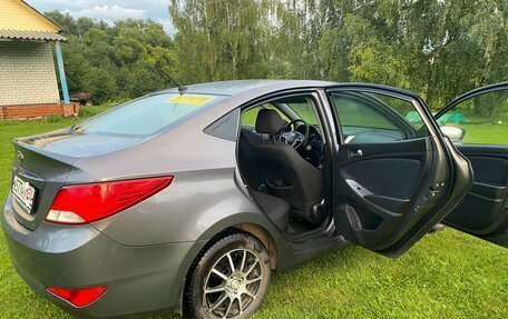 Hyundai Solaris II рестайлинг, 2016 год, 1 100 000 рублей, 9 фотография