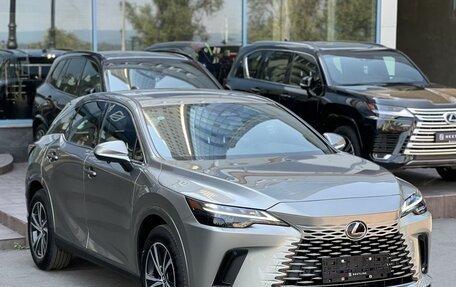 Lexus RX IV рестайлинг, 2025 год, 7 290 000 рублей, 6 фотография
