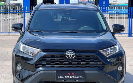 Toyota RAV4, 2022 год, 2 740 900 рублей, 3 фотография