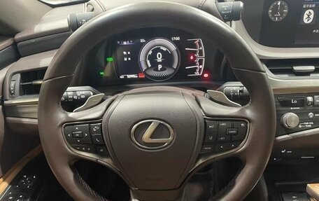 Lexus ES VII, 2021 год, 3 400 000 рублей, 13 фотография