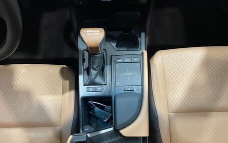 Lexus ES VII, 2021 год, 3 400 000 рублей, 15 фотография