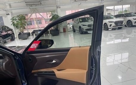 Lexus ES VII, 2021 год, 3 400 000 рублей, 26 фотография