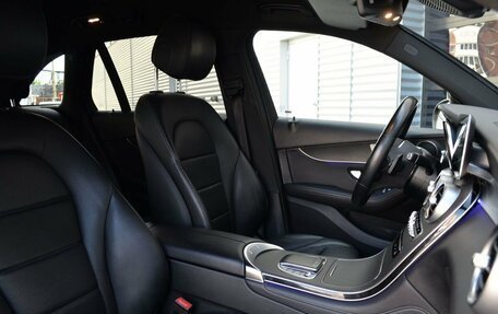 Mercedes-Benz GLC, 2020 год, 3 990 000 рублей, 26 фотография