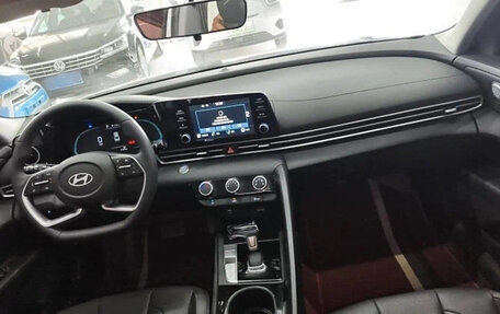 Hyundai Elantra, 2023 год, 1 420 325 рублей, 14 фотография