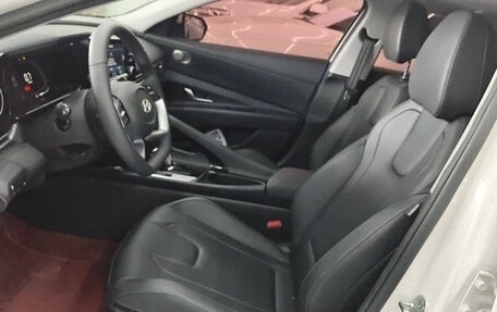 Hyundai Elantra, 2023 год, 1 420 325 рублей, 12 фотография