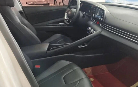 Hyundai Elantra, 2023 год, 1 420 325 рублей, 18 фотография