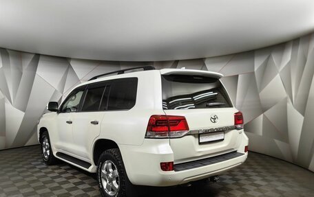 Toyota Land Cruiser 200, 2021 год, 7 899 000 рублей, 4 фотография