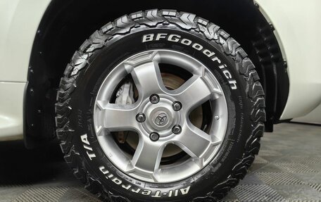 Toyota Land Cruiser 200, 2021 год, 7 899 000 рублей, 16 фотография