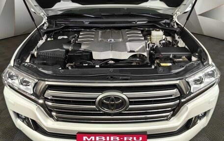 Toyota Land Cruiser 200, 2021 год, 7 899 000 рублей, 18 фотография