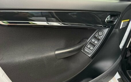 Citroen C4 Picasso II рестайлинг, 2011 год, 650 000 рублей, 8 фотография