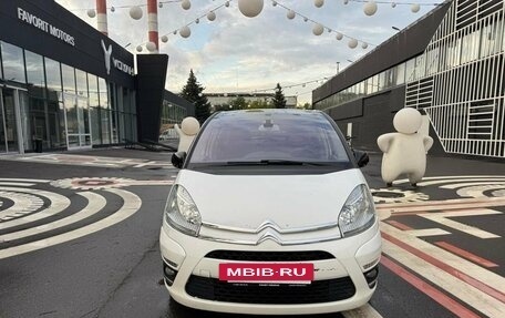 Citroen C4 Picasso II рестайлинг, 2011 год, 650 000 рублей, 2 фотография