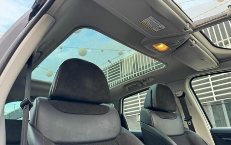Citroen C4 Picasso II рестайлинг, 2011 год, 650 000 рублей, 15 фотография