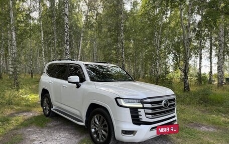 Toyota Land Cruiser, 2021 год, 8 000 000 рублей, 3 фотография